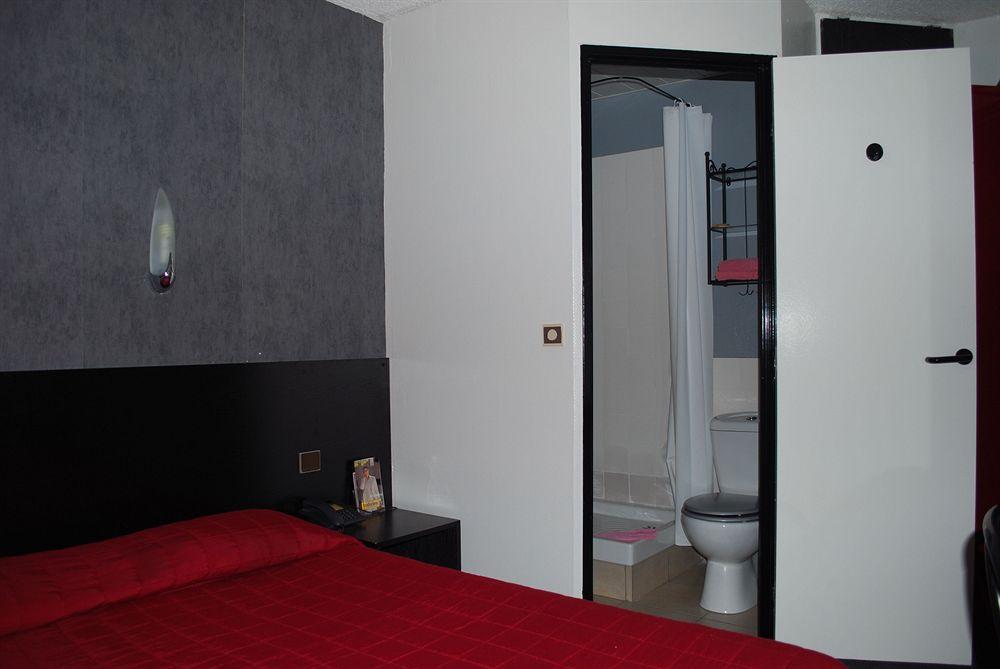 Logis Hotel L'Etoile Carcassonne Ngoại thất bức ảnh